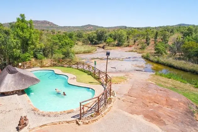 Thandabantu Game Lodge - Havuz