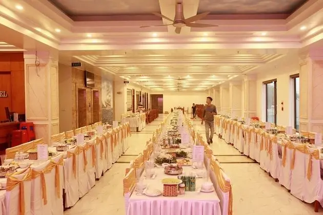 Thanh Binh Gold Hotel - Yerinde Yemek