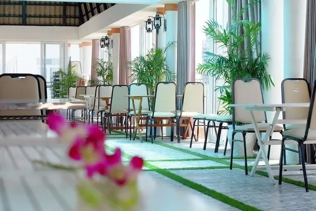 Thanh Hoang Chau Hotel - Yerinde Yemek