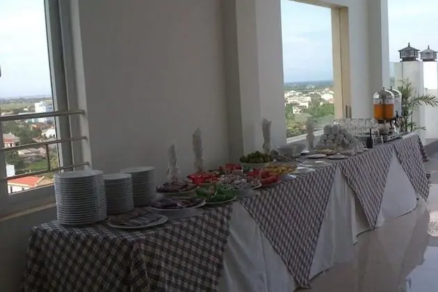Thanh Uyen Hotel - Yerinde Yemek