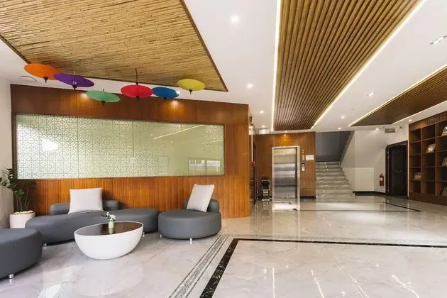 Thapae Twins Hotel - Dış Mekan