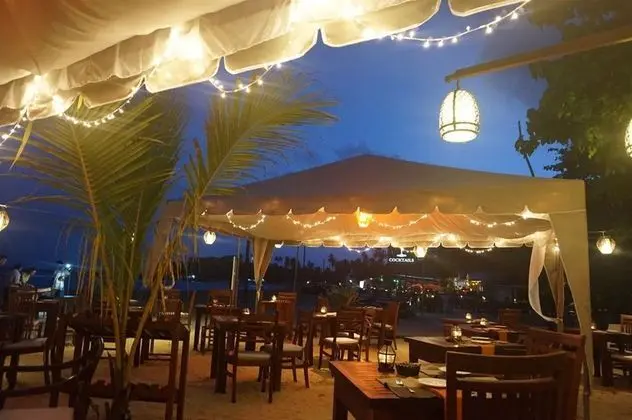 Thaproban Beach House