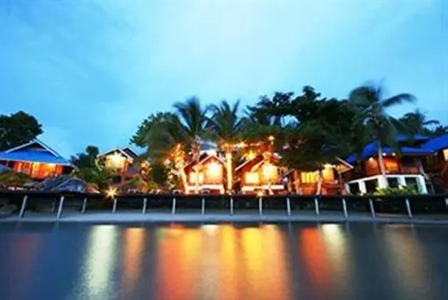 Tharathip Resort - Dış Mekan