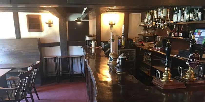 The Thatch Inn - İç Mekan