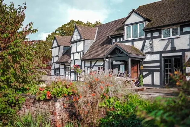 The Thatch Inn - Öne Çıkan Resim