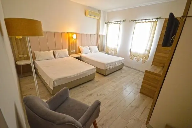 The Hotel 48 - Öne Çıkan Resim