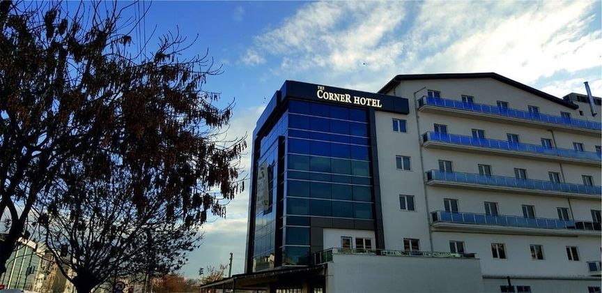 The Corner HotelFotoğrafı