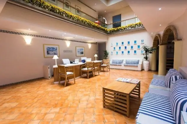 The Gordon House Hotel - Lobi