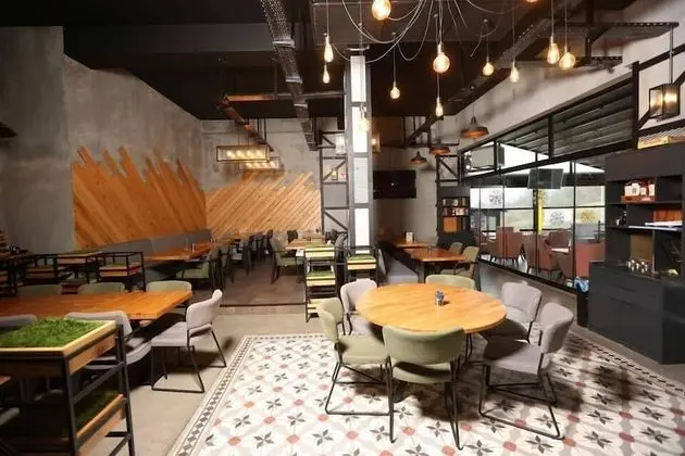 The Grey Hotel - Yerinde Yemek