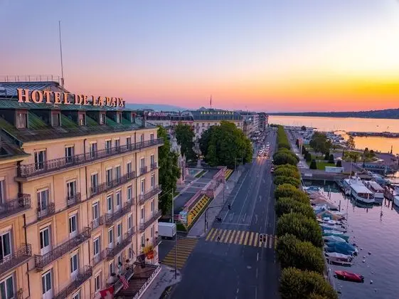 The Ritz-Carlton, Hotel de la Paix, Geneva - Dış Mekan