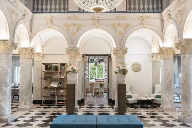 The Ritz-Carlton, Hotel de la Paix, Geneva - Lobi
