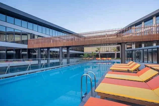 The S, Ascend Hotel Collection - Havuz