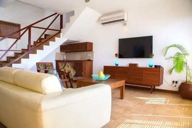 The Z Hotel - Genel