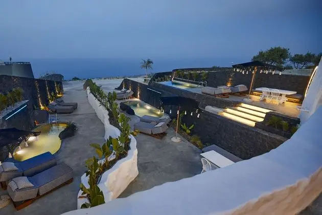 Theano Cave Suites & Villas - Dış Mekan