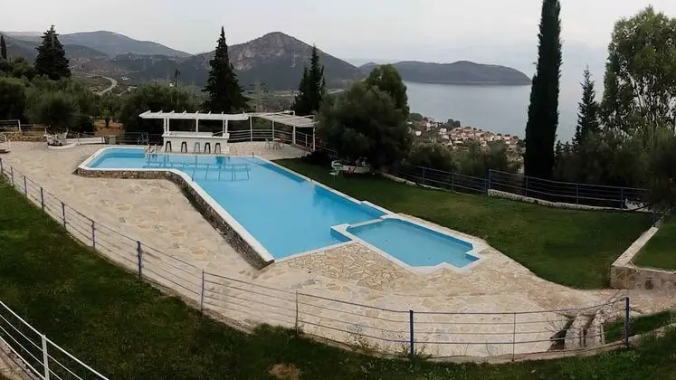 Hotel Theasis