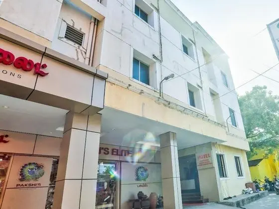 Hotel Theertha Park - Dış Mekan