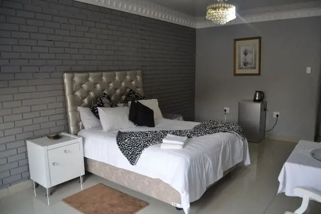 Thembisi Guesthouse