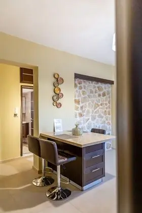 Theoxenia Suites - İç Mekan