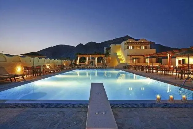 Thera Mare Resort and Spa