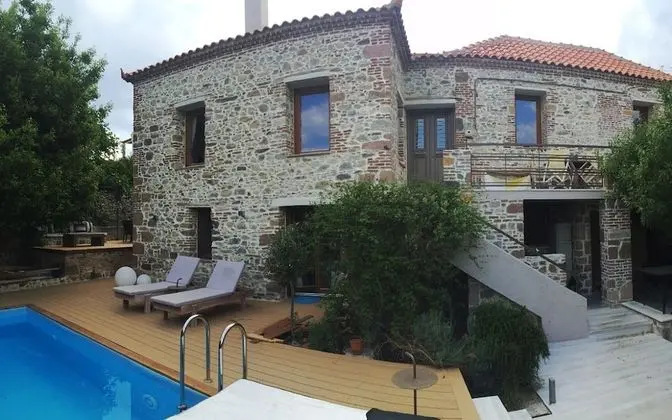 Villa Thermi - Dış Mekan