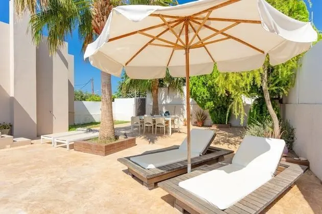 Villa Thetis Large Private Pool Walk to Beach Sea Views A C Wifi Car Not Required Eco-friendl - 2302 - Oda