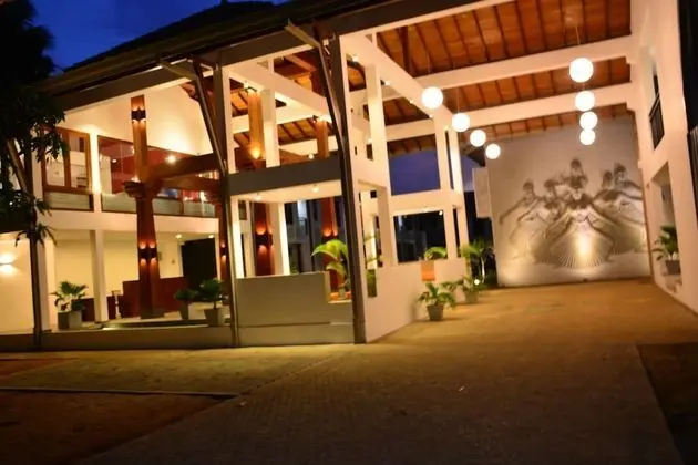 The Thinnai Hotel