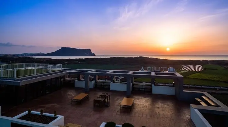 Thira Hotel - Öne Çıkan Resim