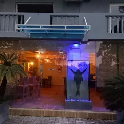 This Is It Airport Hotel and Restaurant - Öne Çıkan Resim