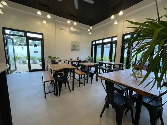Thistle Inn