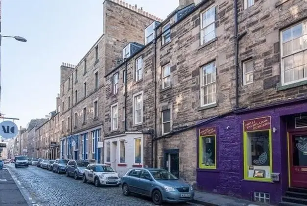 Thistle Street - Heart of the City 2-bedroom Apt