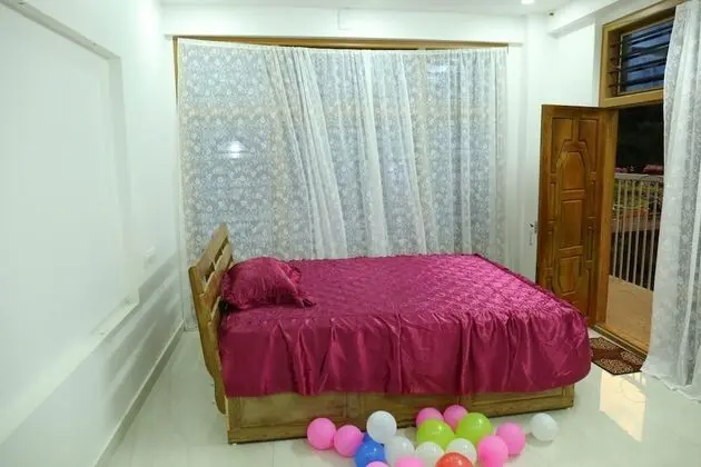 Thodupuzha 4-bhk Luxury Home awy From Home - Oda