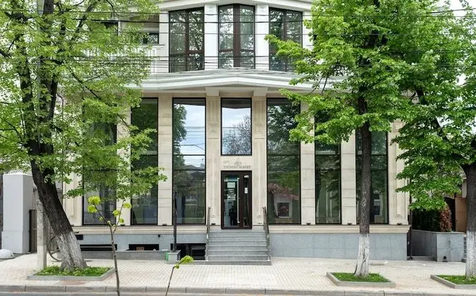 Thomas Albert Hotel