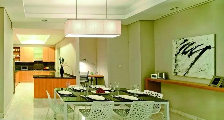 Three Bedroom Apartments Fraser Residence Sudirman - Mülk Olanakları