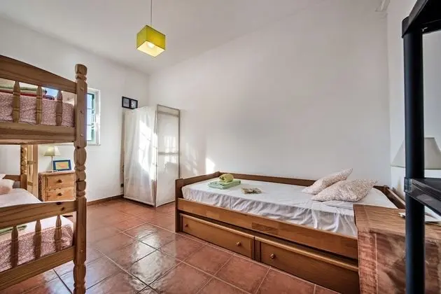 Three Bedroom Villa With Pool Near Olhao - Oda