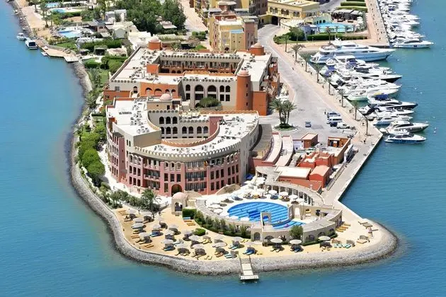 The Three Corners Ocean View - Öne Çıkan Resim