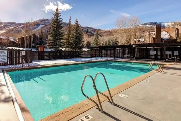 Three Kings Condos - Havuz