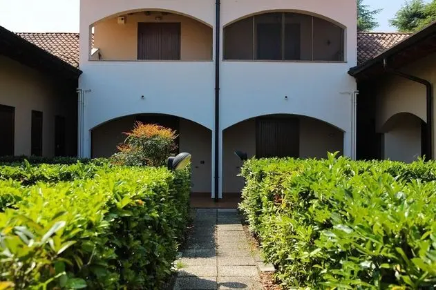 The Three Moons Apartment - Dış Mekan