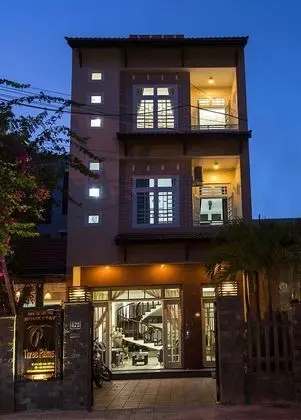 Three Palms Homestay - Dış Mekan