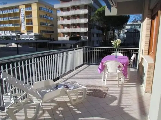 Three-room Apartment With Large Terrace Near the Beach - Beach Place Included