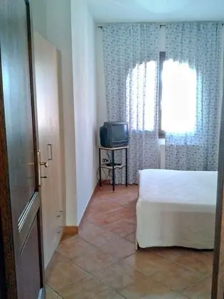 Three-room Apartment With Parking - Oda
