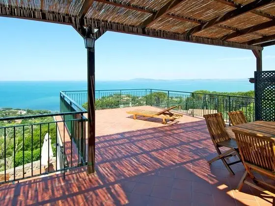 Three-room Apartment Porto Santo Stefano - Oda