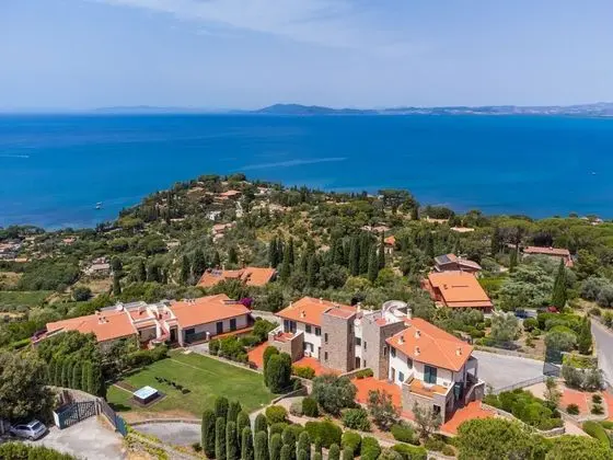 Three-room Apartment Porto Santo Stefano - Oda