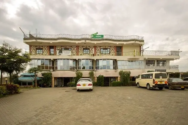 Three Ways Hotel & Restaurant