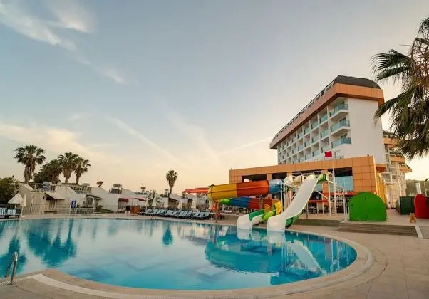 Throne Beach Resort & Spa - Öne Çıkan Resim