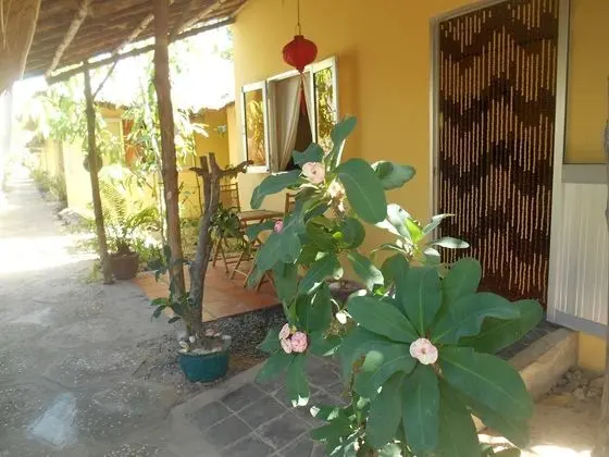 Thuy - Gunter Garden Bungalow - Lobi
