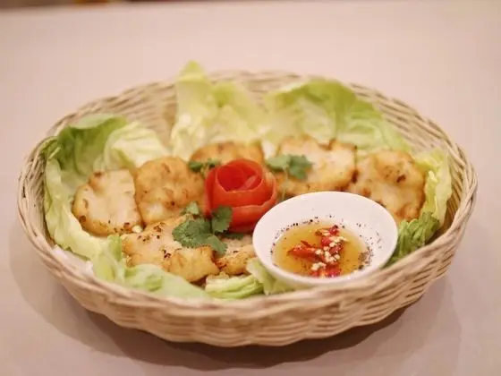 Thuy Sakura Hotel & Serviced Apartment - Yerinde Yemek