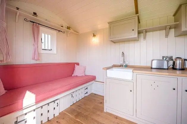 Thyme Shepherds Hut Boundary Farm Air Manage Suffolk - İç Mekan