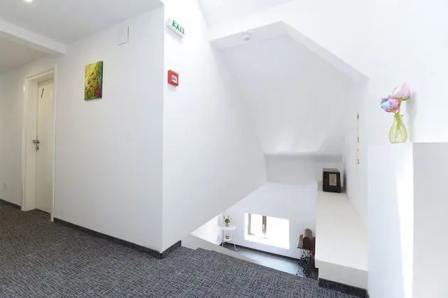 Tia Apartments and Rooms - Lobi