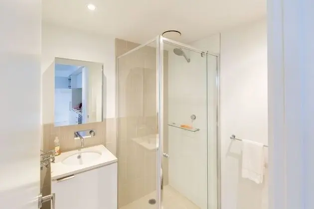 TIARA, 1BDR Southbank Apartment - Banyo Tipleri