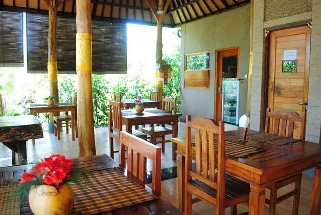 Tiara Homestay Pemuteran - Lobi